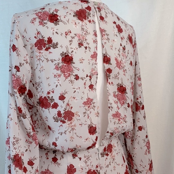 Forever 21 Pink Open Back Floral Romper with Bell Sleeve - Picture 12 of 16